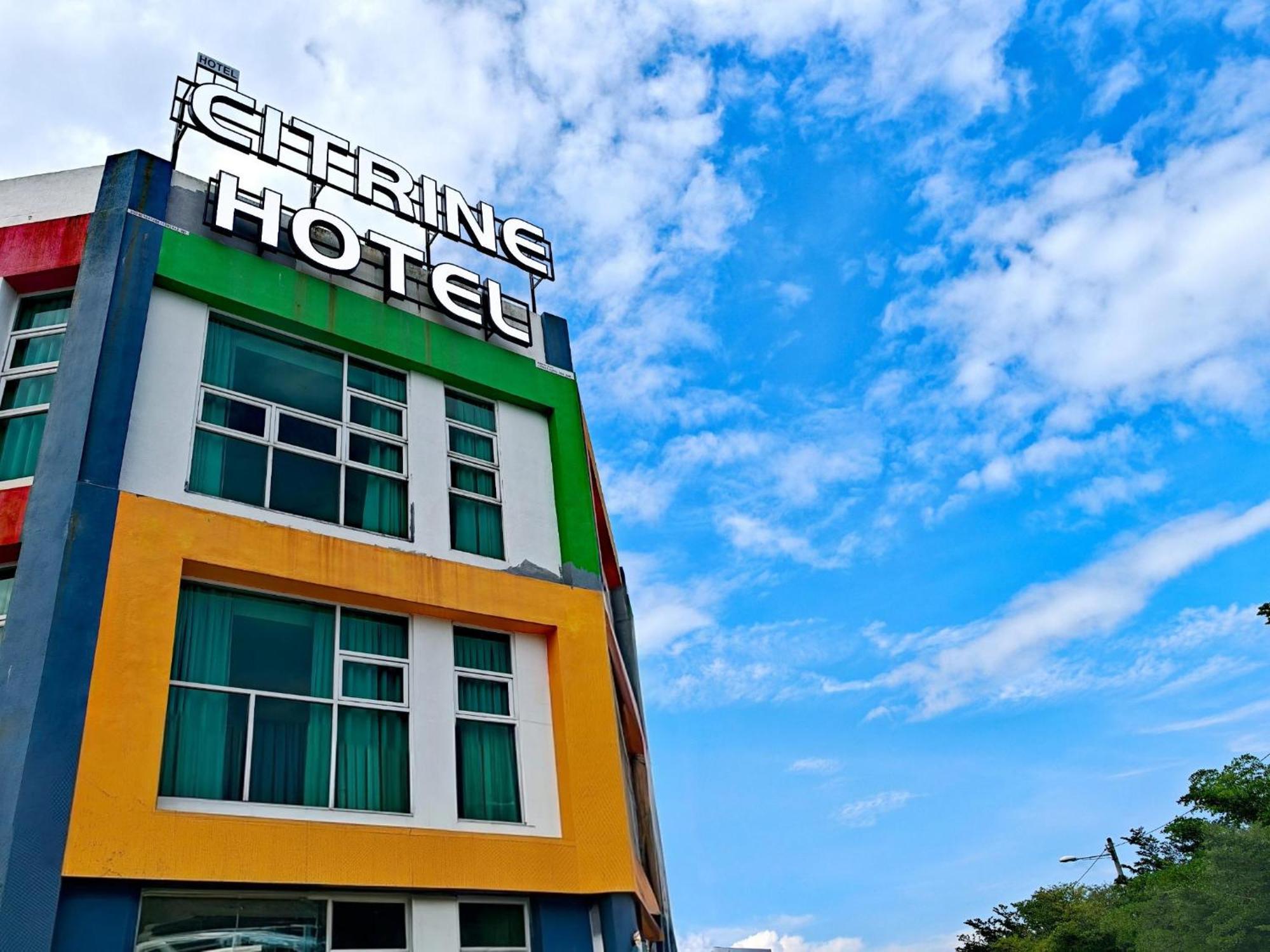 Citrine Hotel Seri Iskandar Exteriör bild